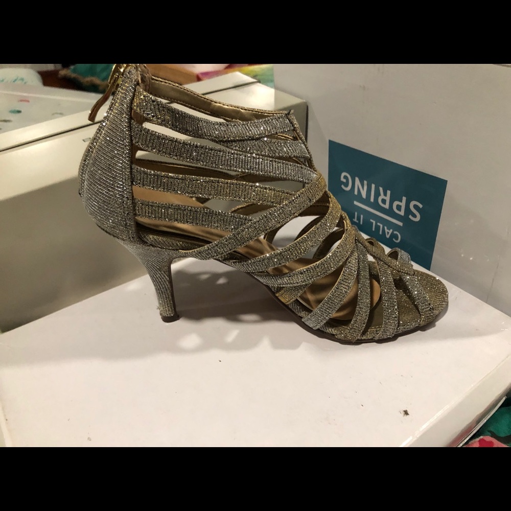 Gold/Silver glider heels